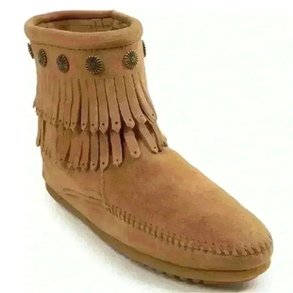 Shoes - Minnetonka Moccasin, Double Fringe Side Boot, Sz. 9.5